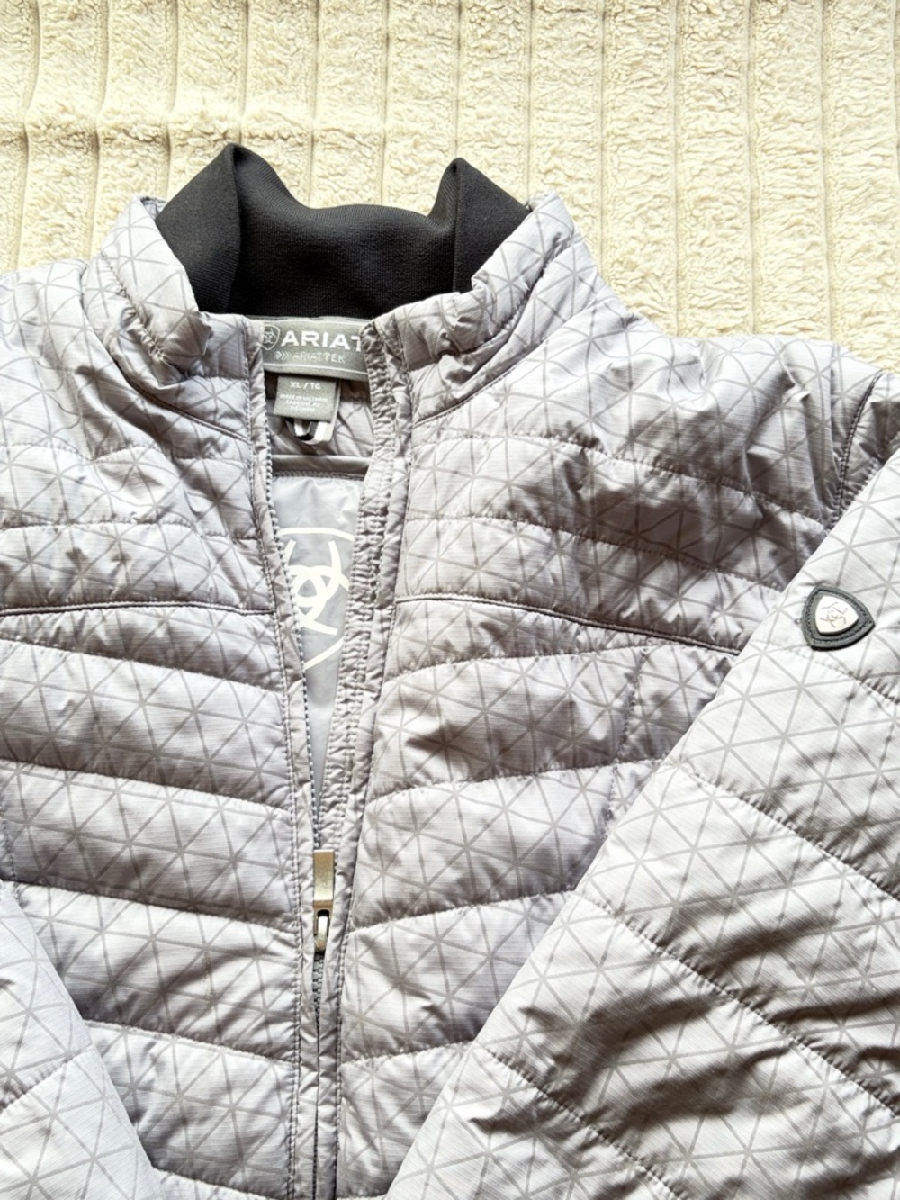 Ariat Western wear Silver/ Gray Quilted Jacket